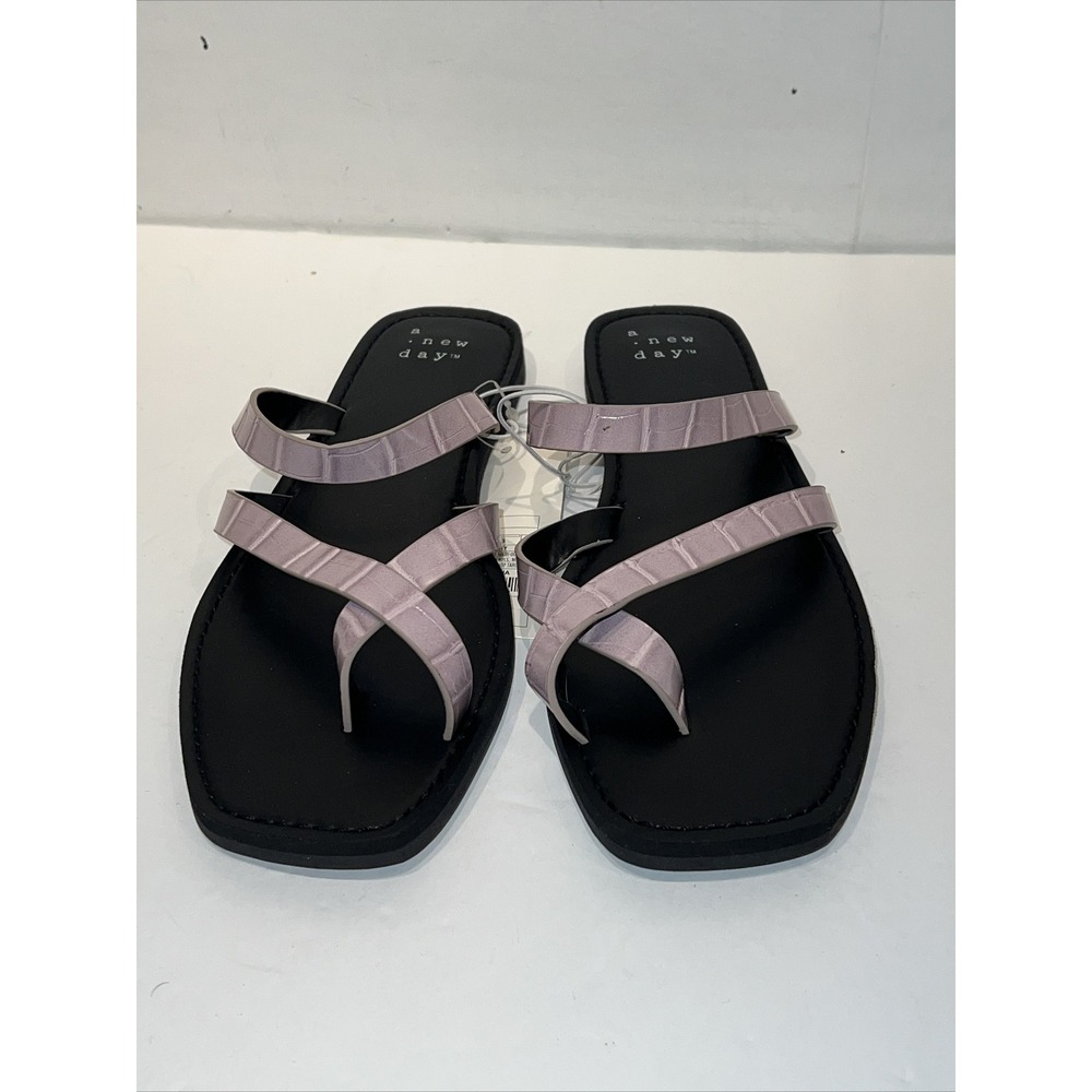 A New‎ Day Womens Black Sandals With Purple Straps Size 5 Open Toes